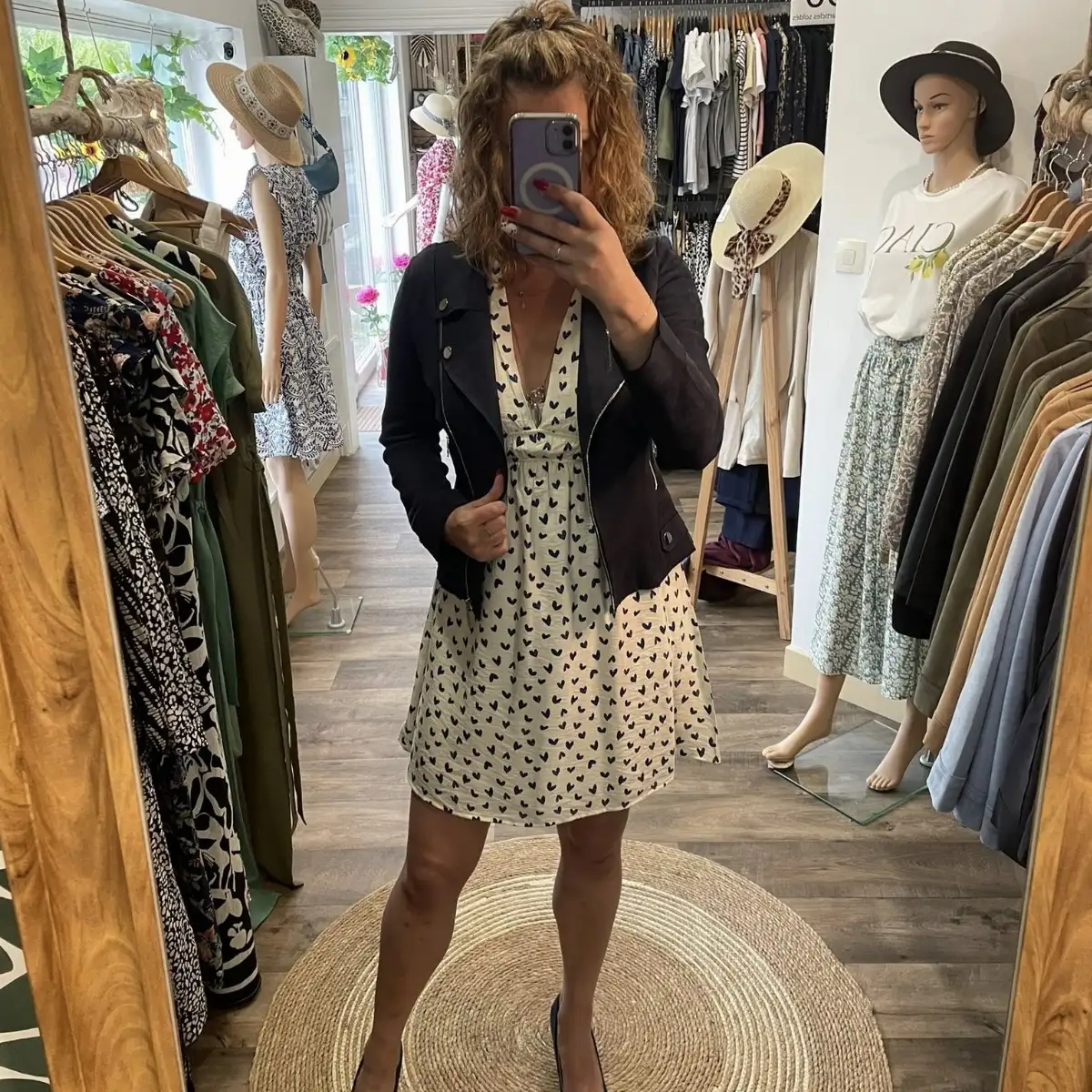 ROBE