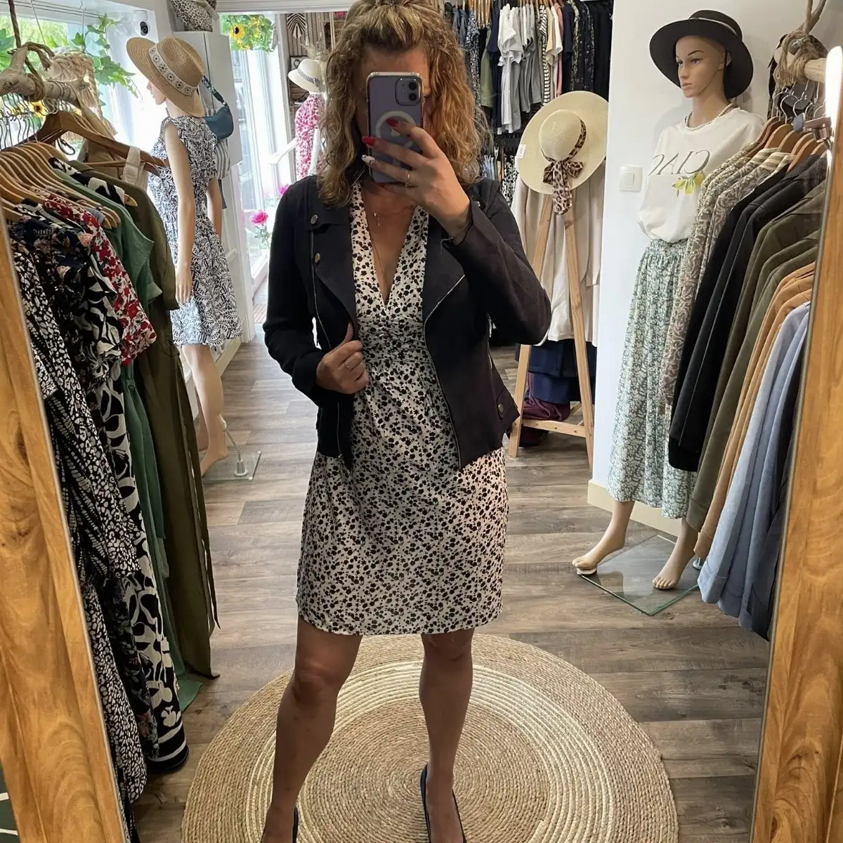ROBE