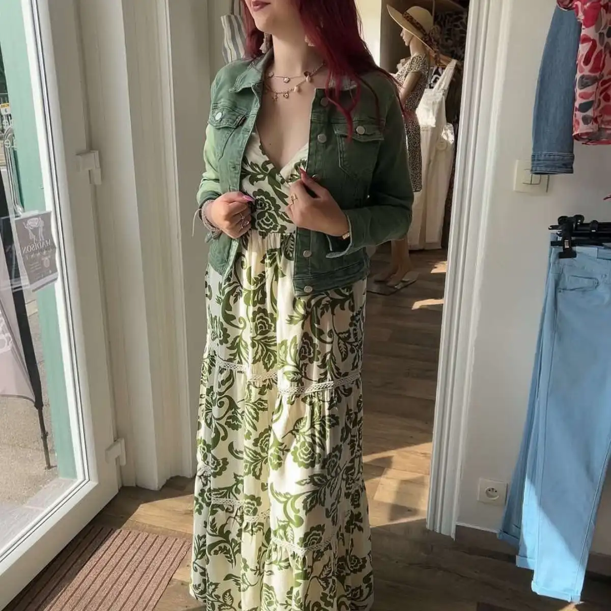ROBE