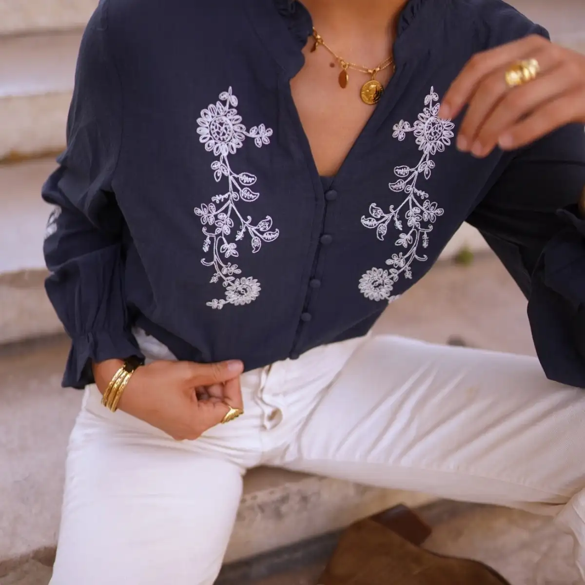 Chemise